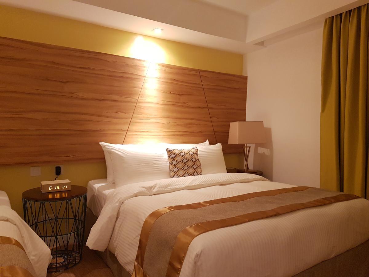 Ferra Hotel And Garden Suites Balabag  Zewnętrze zdjęcie