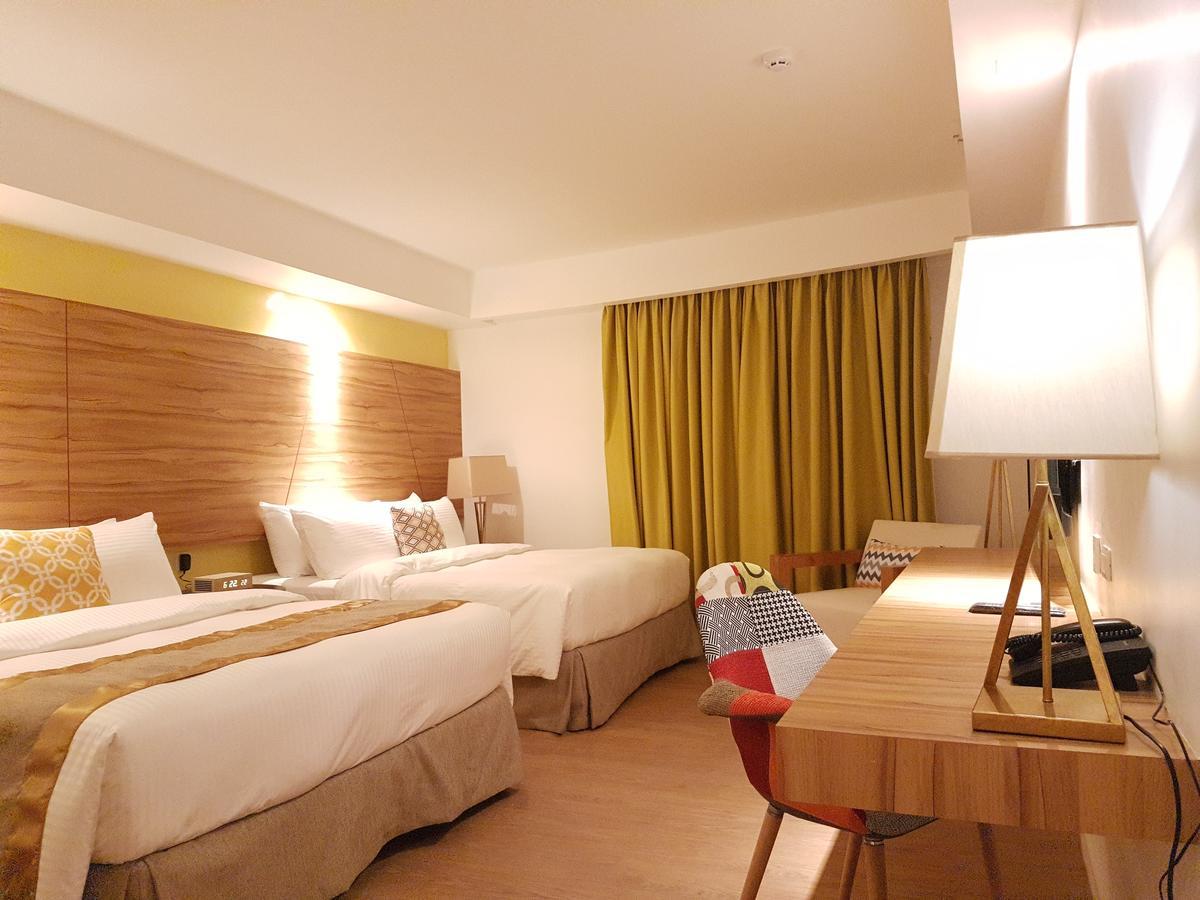 Ferra Hotel And Garden Suites Balabag  Zewnętrze zdjęcie