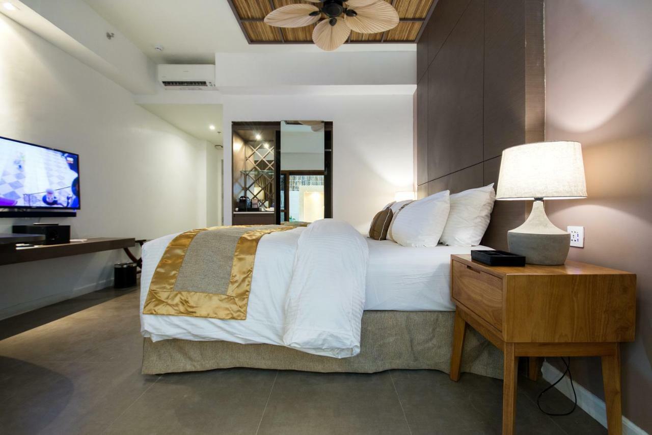 Ferra Hotel And Garden Suites Balabag  Zewnętrze zdjęcie
